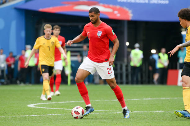 安菲尔德球 安菲尔德球