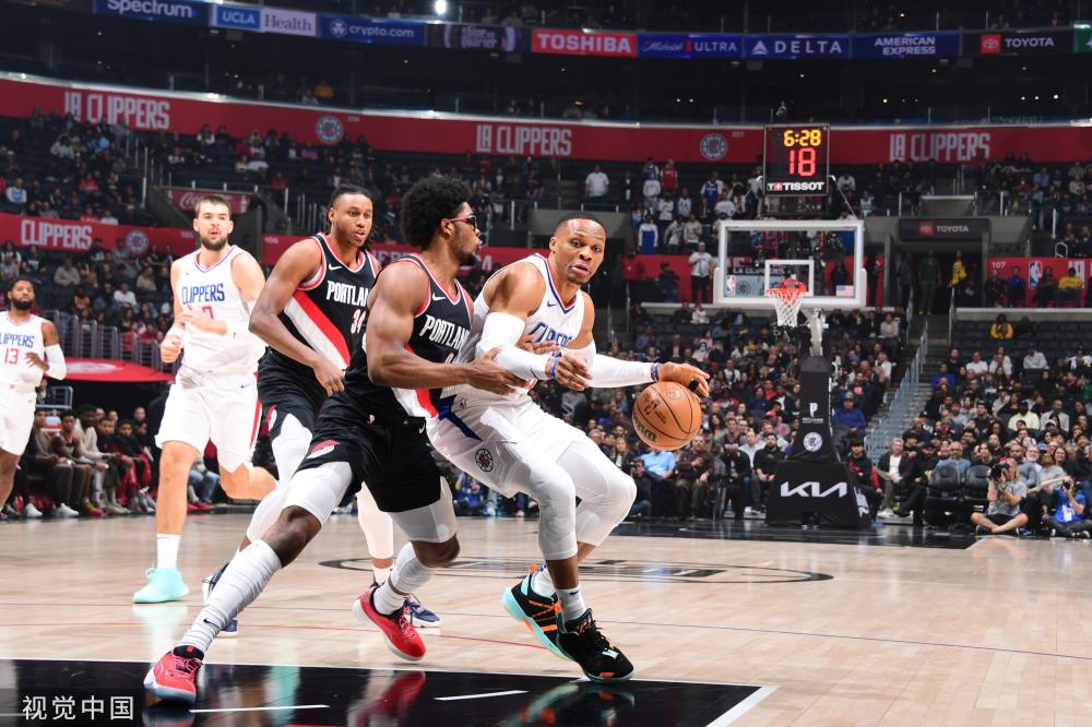 [流言板]官方：利物浦助教海廷加将接手执教2场英超，并完成媒体职责15亮32回复.